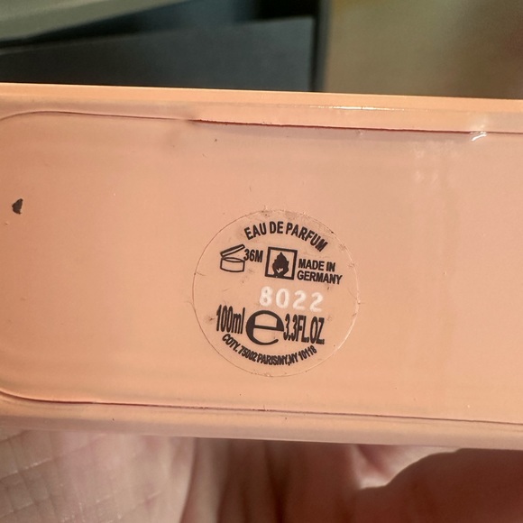 GUCCI Bloom Nettare Di Fiori An intensely sensual and feminine fragrance. - Picture 5 of 11